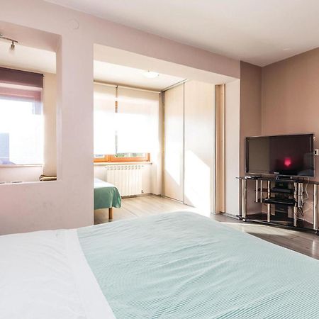 Stunning Apartment In Rijeka With 1 Bedrooms And Wifi Ngoại thất bức ảnh