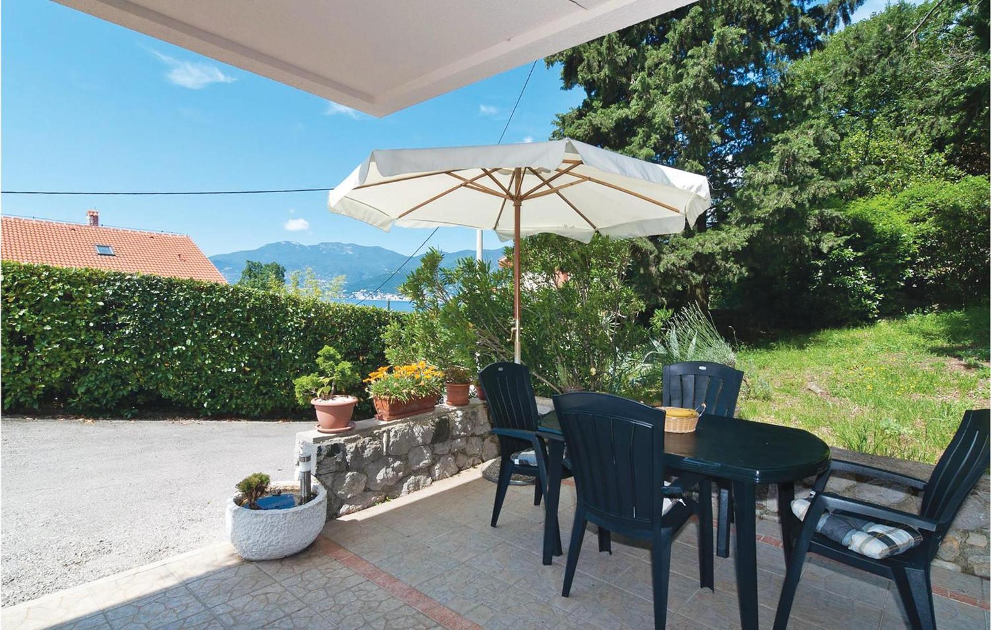 Stunning Apartment In Rijeka With 1 Bedrooms And Wifi Ngoại thất bức ảnh